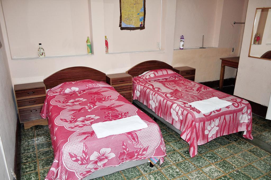 Hotel Estacion Gerona Bed & Breakfast Guatemala City Rum bild