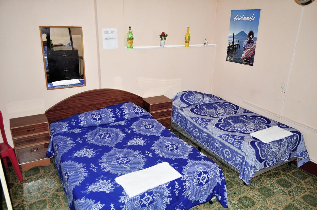 Hotel Estacion Gerona Bed & Breakfast Guatemala City Rum bild