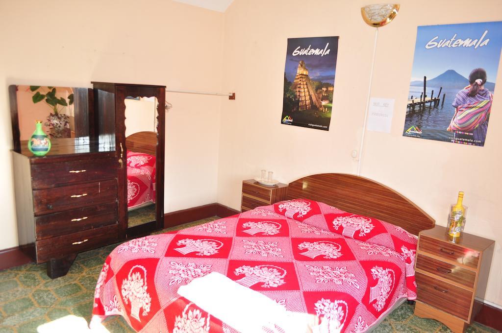 Hotel Estacion Gerona Bed & Breakfast Guatemala City Rum bild
