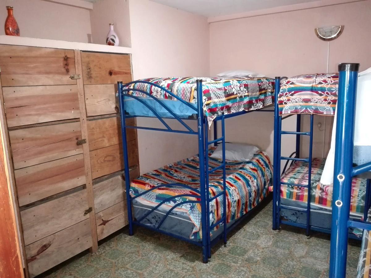 Hotel Estacion Gerona Bed & Breakfast Guatemala City Exteriör bild