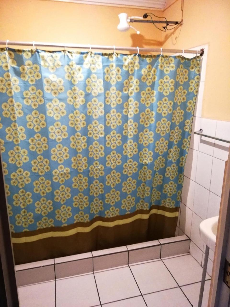 Hotel Estacion Gerona Bed & Breakfast Guatemala City Exteriör bild